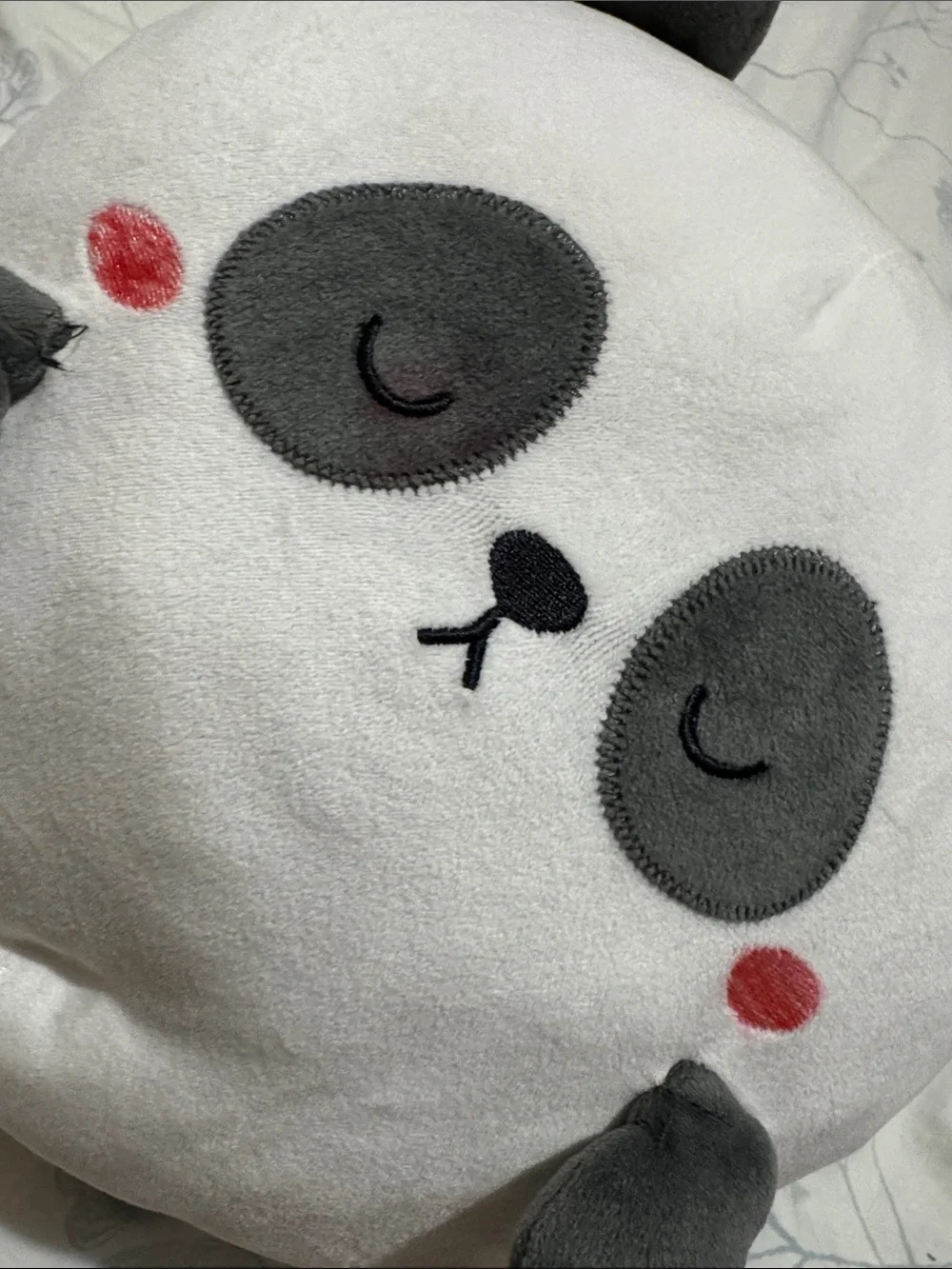 🧸Miniso Chubby Family Panda Plush